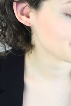 Kolczyki złote 333 kulki 4 mm diamentowane – sztyfty1 (2).jpg